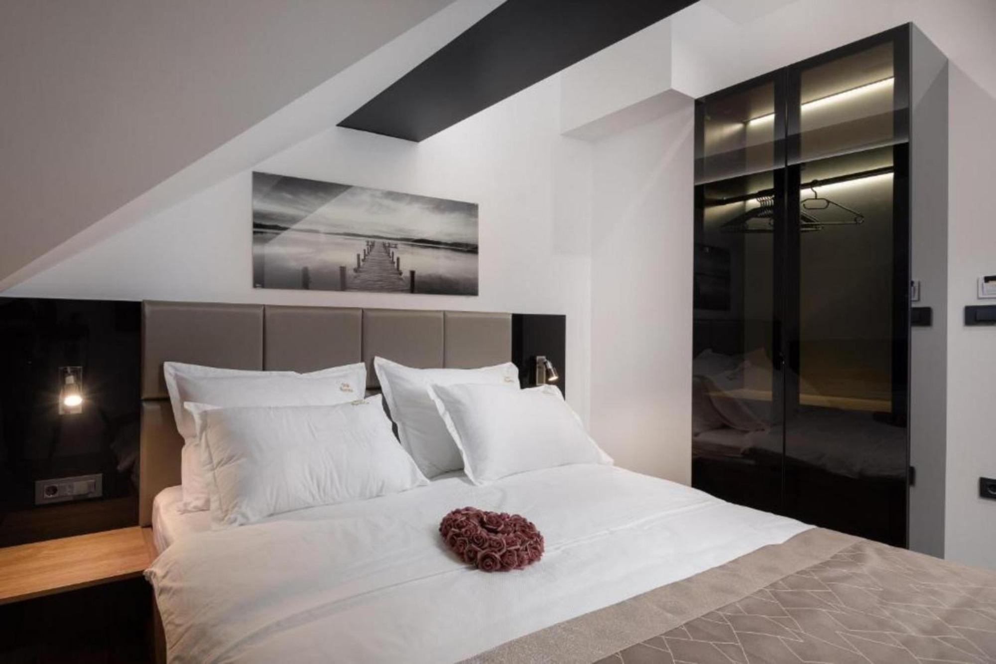 Top Rooms Split Exteriör bild