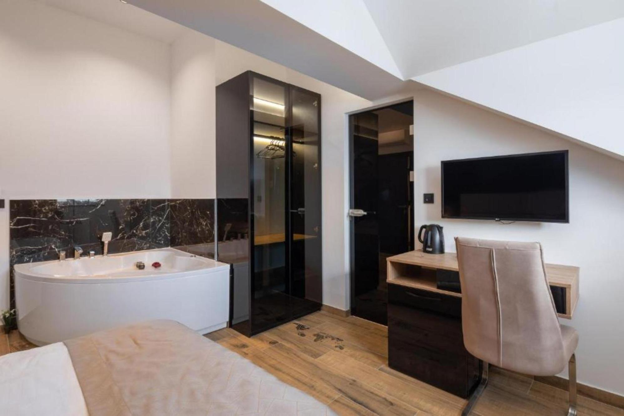Top Rooms Split Exteriör bild