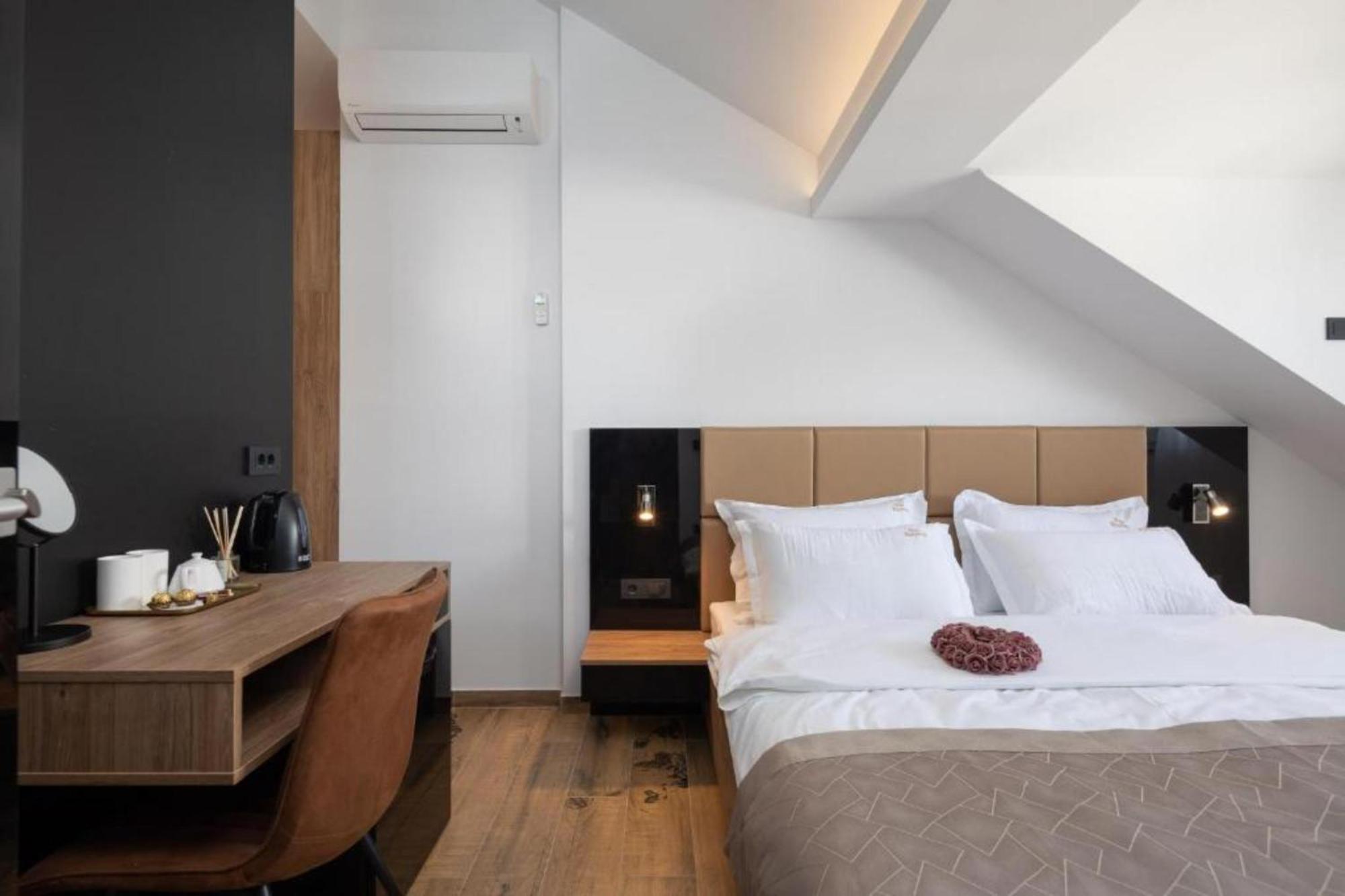 Top Rooms Split Exteriör bild